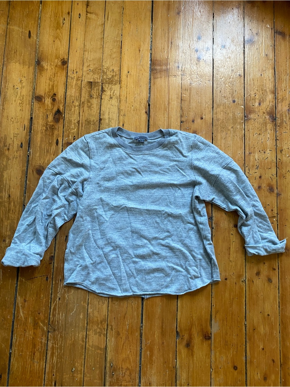 Vince Light Gray Long Sleeve Crewneck Top